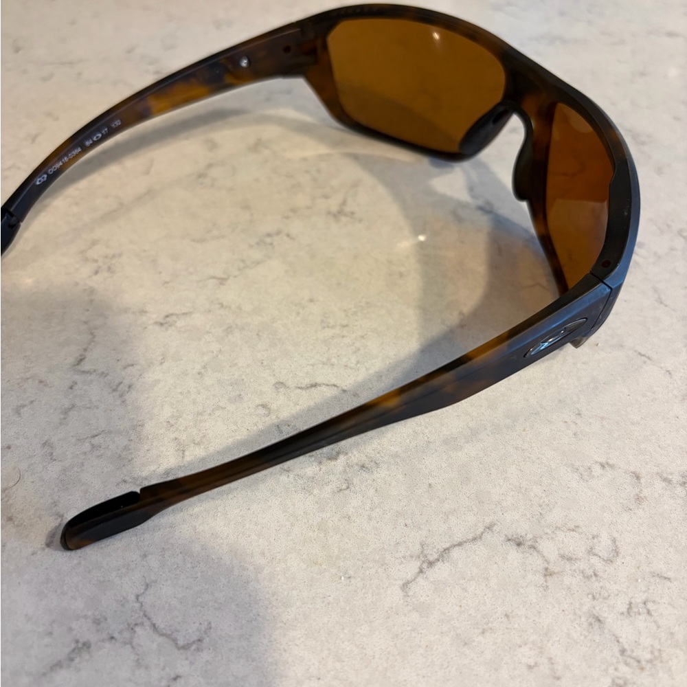 Oakley Split Shot Sunglasses - Picture 4 of 5